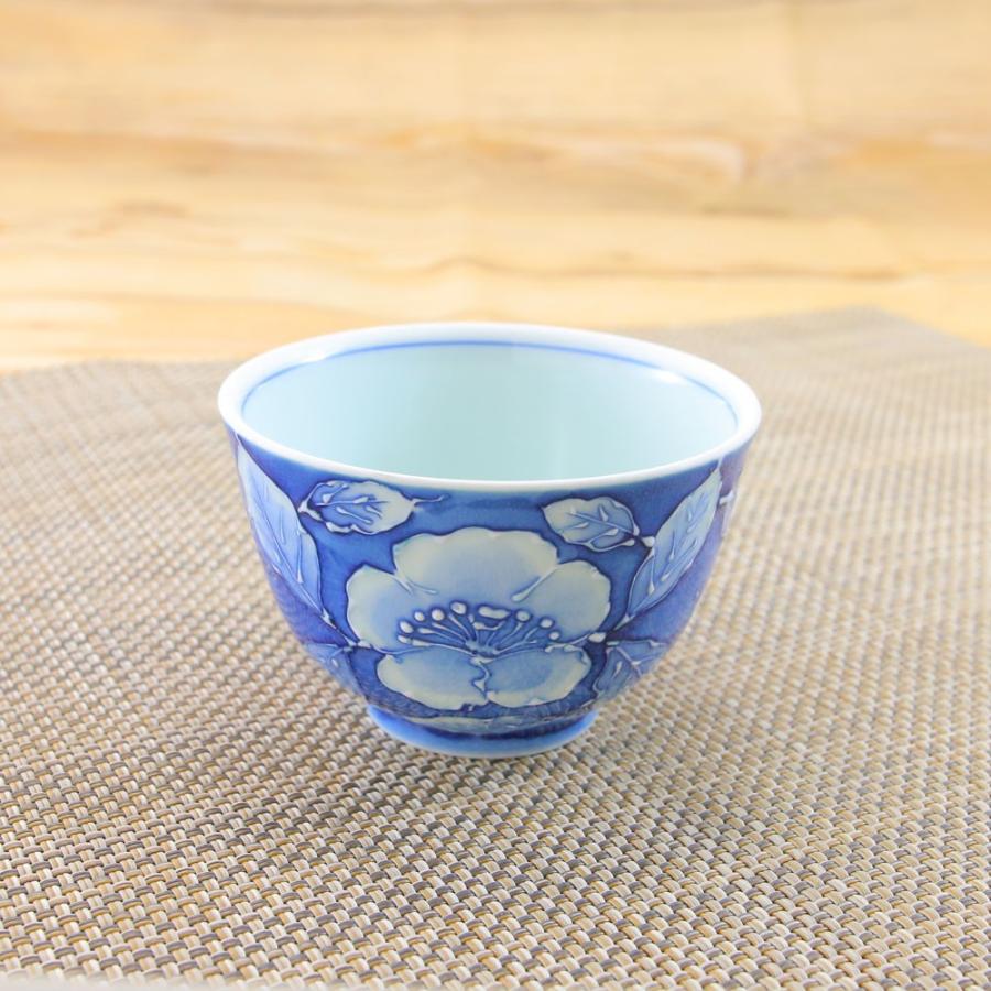 湯呑（湯飲み茶碗） 有田焼 文山窯 染付一珍草花小仙茶 花柄｜和食器