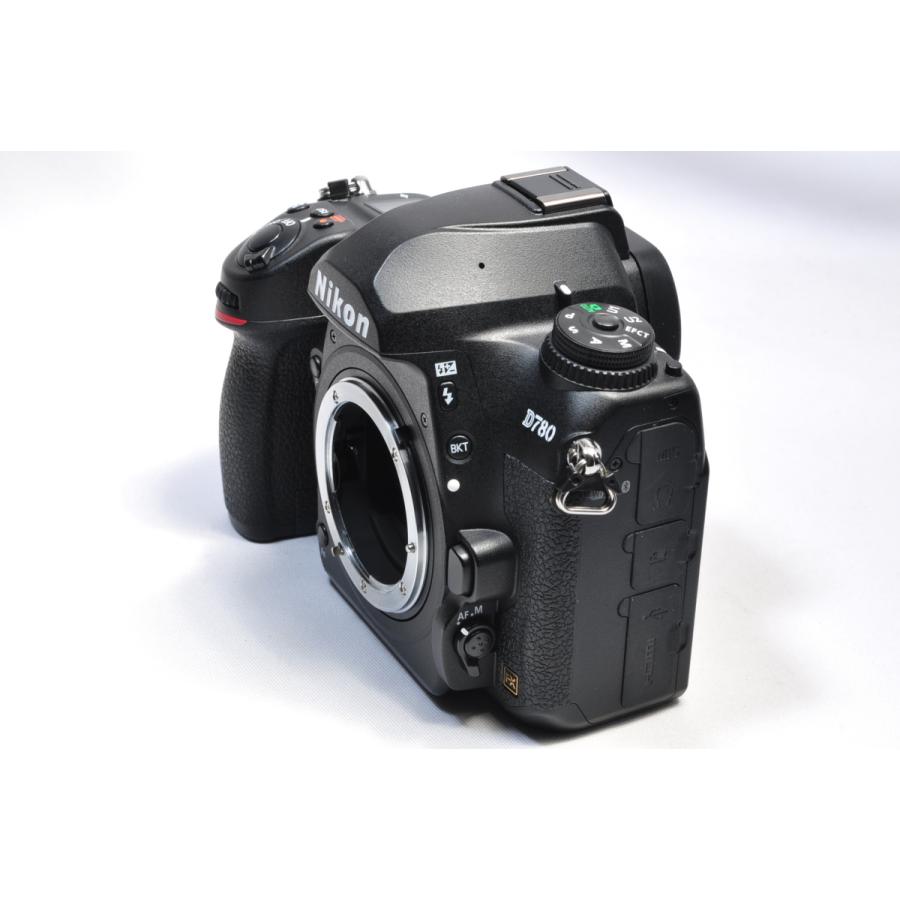 ニコン（Nikon） D780 単焦点＆標準＆超望遠トリプルレンズセット 美品