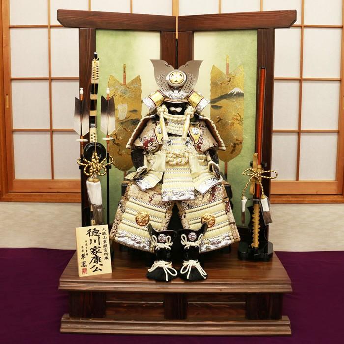ひなせい 五月人形 鎧飾り おしゃれ / 10号 鎧 徳川家康 白 / 5月人形