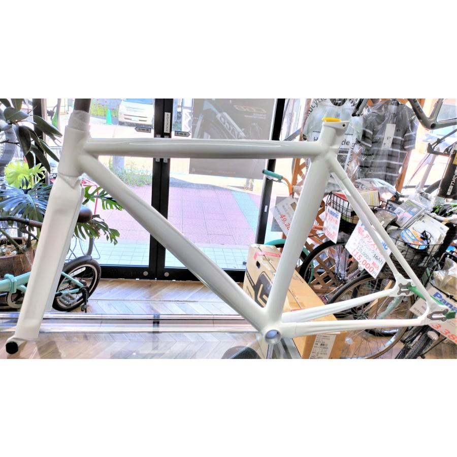 TNI 新品 gan well GW-P1000カーボン&アルミ製 ピストフレーム : Hyaku