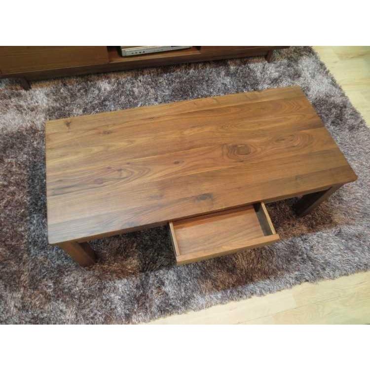 幅110cm・ウォールナット無垢製センターテーブル（引き出し収納付き