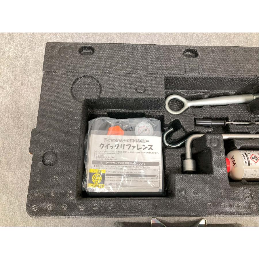 未使用 R1年 GP8 シャトル ハイブリッド 純正 パンク修理キット 車載