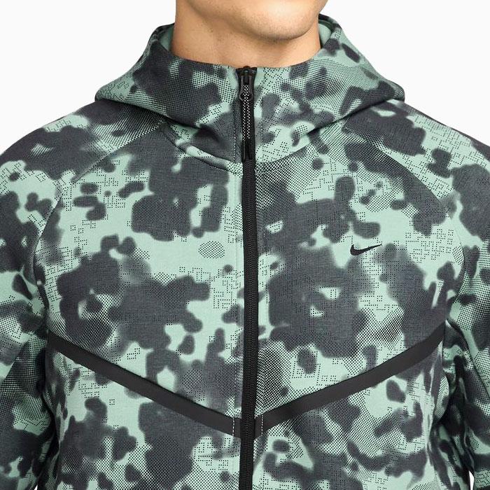 NIKE（ナイキ） ジャケット メンズ CAM テック FLC WR FZ ライト