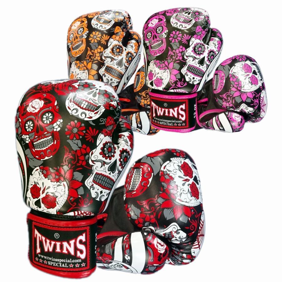 Twins ボクシンググローブ 12オンス 本革製 シュガースカル : アイ