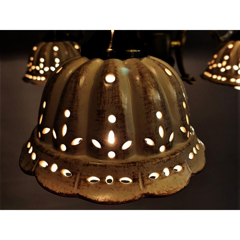 大正浪漫漂う モダンレトロなシャンデリア 【E17-40W×3灯】 / アトリエ