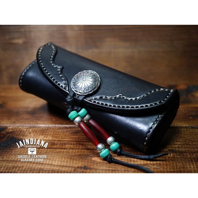 サドルレザーメガネケース ブラック シルバーコンチョ : JAINDIANA