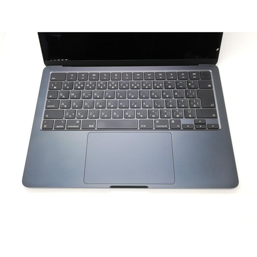 中古】Apple MacBook Air 13インチ M2(CPU:8C/GPU:8C) 16GB/256GB