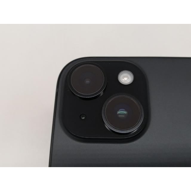 中古】Apple au 【SIMフリー】 iPhone 15 128GB ブラック MTMH3J/A