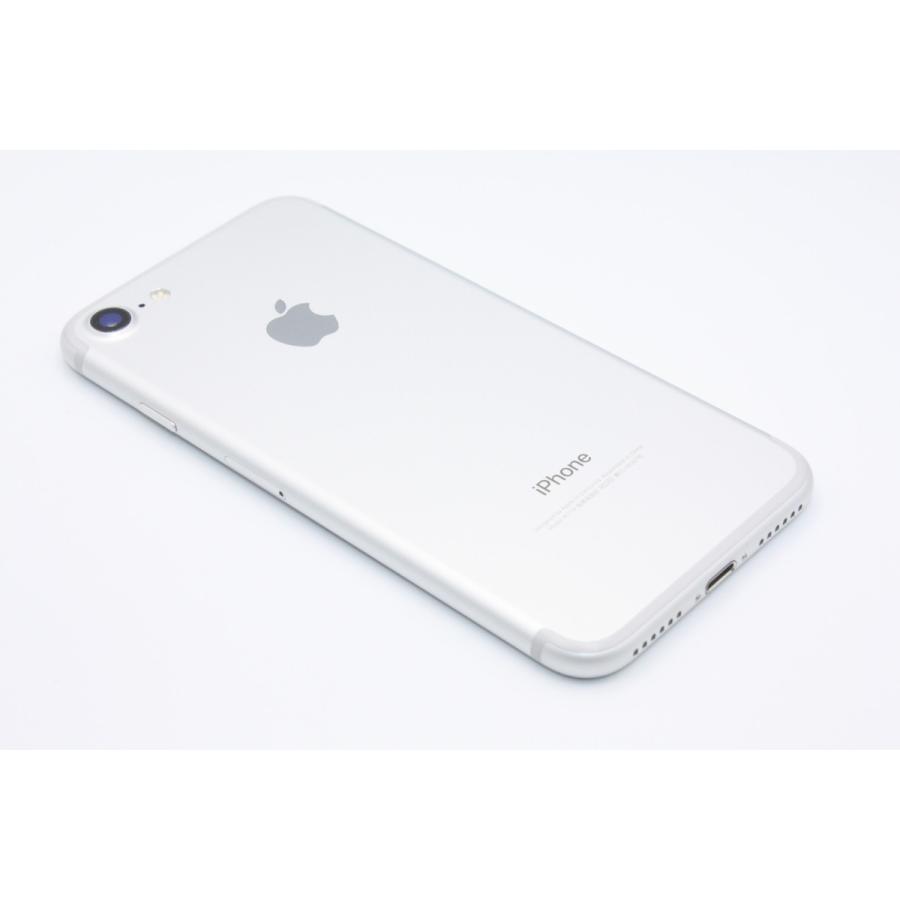 iPhone 7 iPhone7 32GB SIMロック解除済み シルバー Bランク