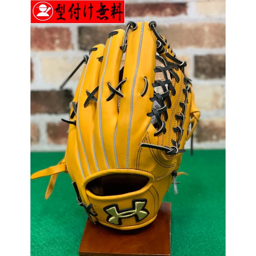 UNDER ARMOUR（アンダーアーマー） 軟式 グローブ グラブ 外野手用