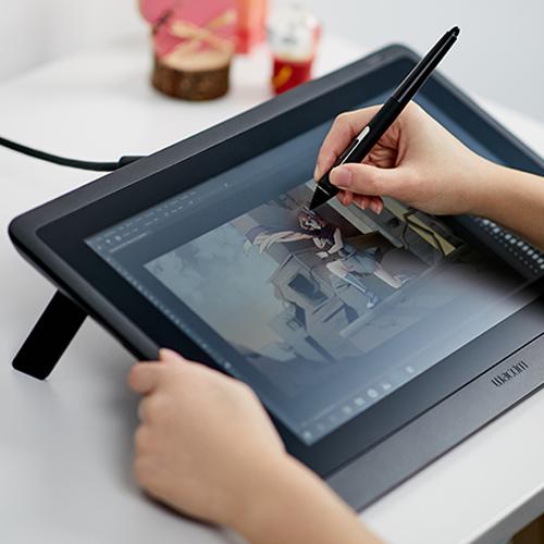 wacom（ワコム） 『代引不可』ワコム 液晶ペンタブレット Wacom Cintiq