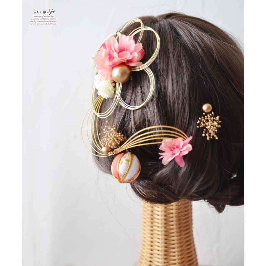 七五三 髪飾り 水引きフラワーと桃色ボール| 753 花 ヘッドドレス 3歳