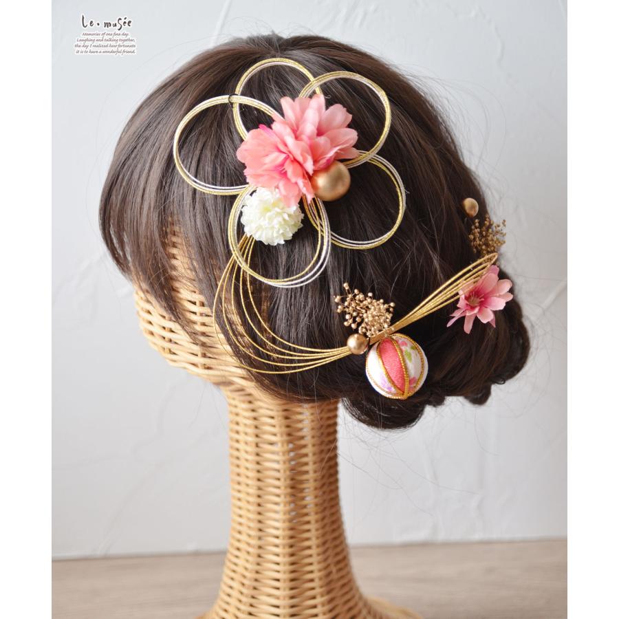 七五三 髪飾り 水引きフラワーと桃色ボール| 753 花 ヘッドドレス 3歳