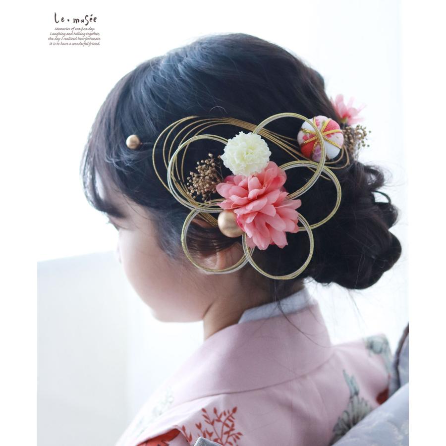 七五三 髪飾り 水引きフラワーと桃色ボール| 753 花 ヘッドドレス 3歳