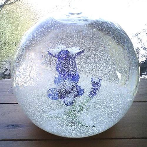 クリスマス用品】Glas & Licht:ガラスのスノードーム：【りんどう