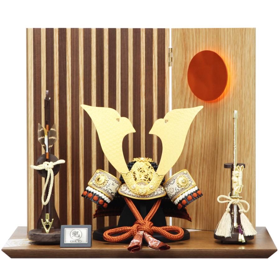 平安豊久 【完売】五月人形 兜飾り 雄山作 天照兜 7号 LED付衝立台飾り