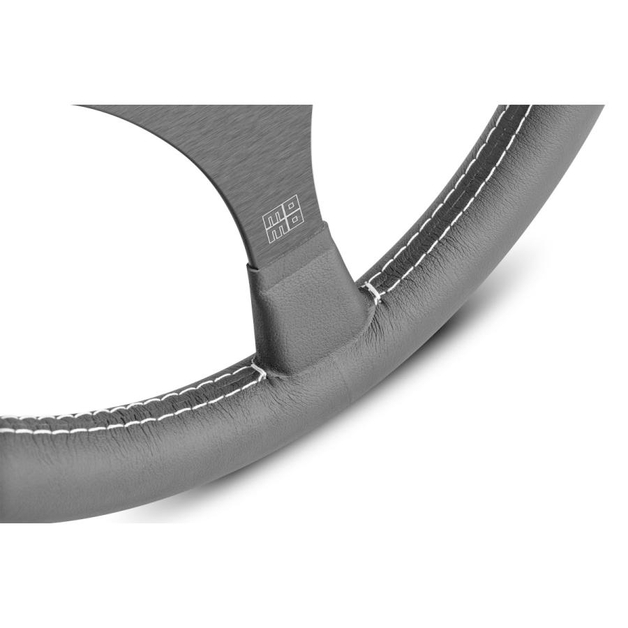 MOMO（モモ） ステアリング RACING HERITAGE 1968 レーシング