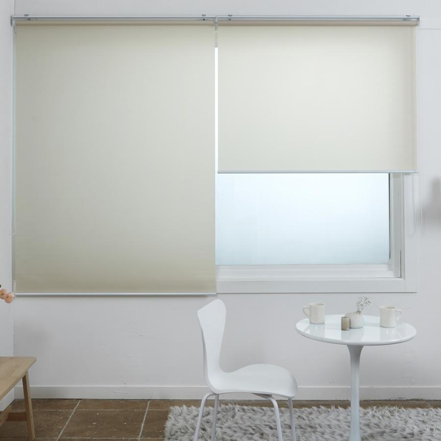 ロールスクリーン｜1cm単位 オーダーメイド｜厚手 無地｜Macon｜幅141