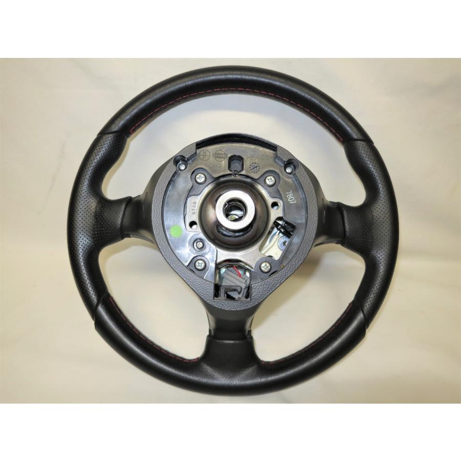 モモ momo 革 ステアリング ハンドル エアバック ノート