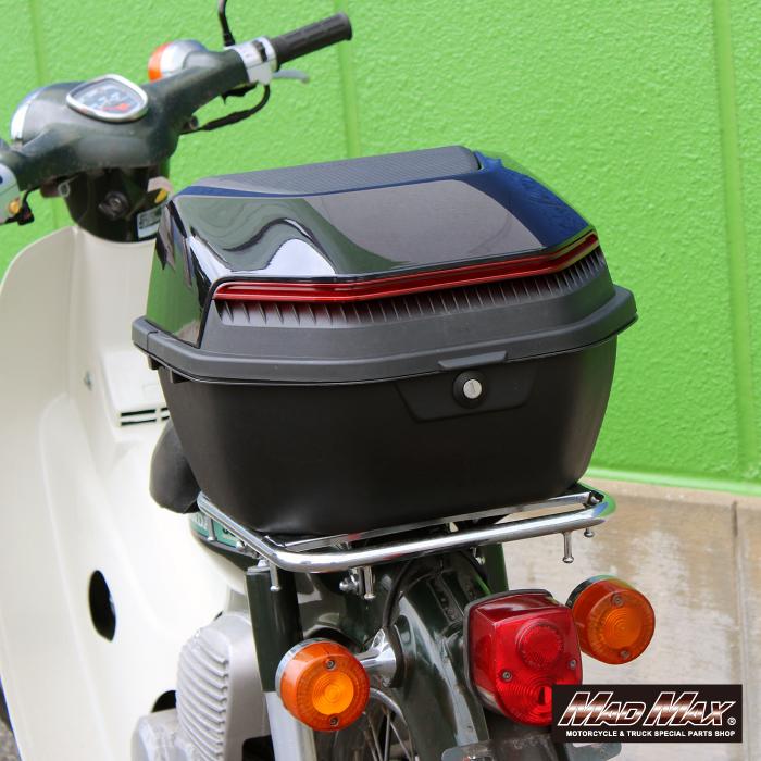 MAD MAX（マッド マックス） 新生活応援セール!!バイク用 リアボックス