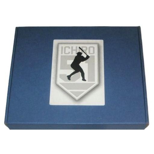 イチロー直筆サイン#51及び引退日付書込マリナーズ公式ロード