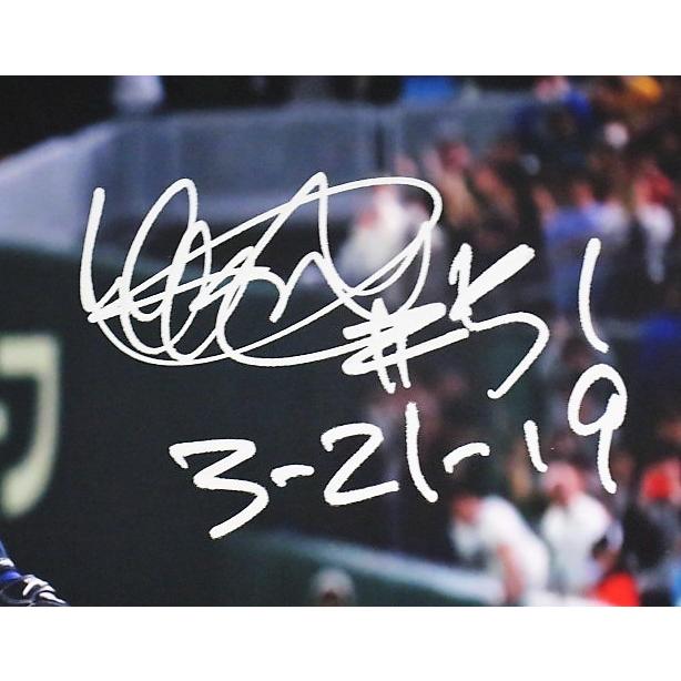イチロー直筆サイン#51及び引退日付書込大型写真(28X36cm) ドジャース