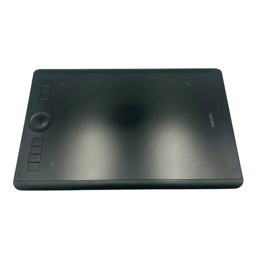 □Wacom Intuos Pro PTH-660 ペンタブレット 板タブ 本体 34×22cm 使用