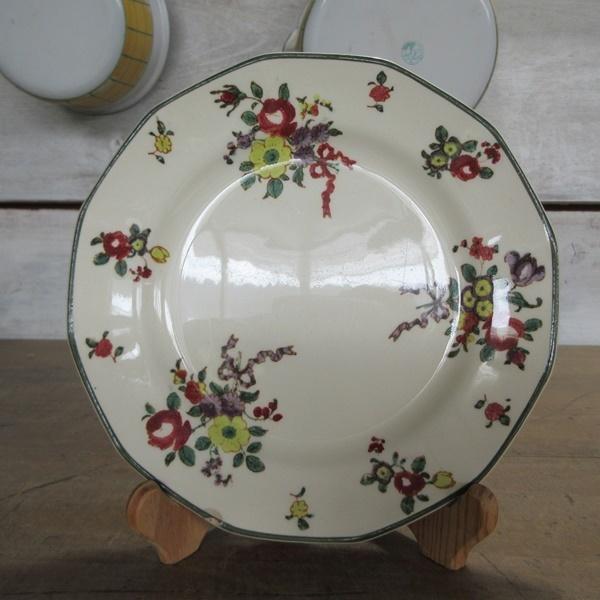 イギリス アンティーク雑貨 Royal Doulton ロイヤルドルトン ケーキ