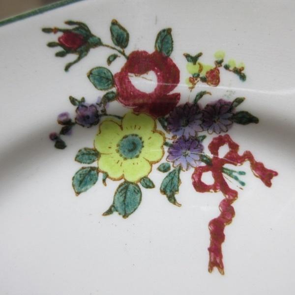 イギリス アンティーク雑貨 Royal Doulton ロイヤルドルトン ケーキ