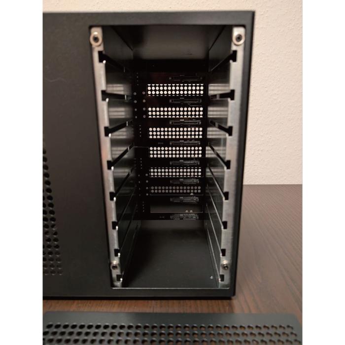 国内発送！通常価格：39,800円】Sagittarius NAS・PCケース 3.5インチ