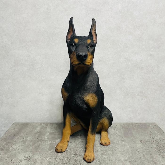 犬 置物 大型 動物 お座りドーベルマン 特大 高さ61cm woobia おしゃれ