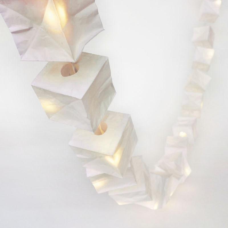 Tse＆Tse associees LED キュービスト ガーランド ランプ 25キューブ