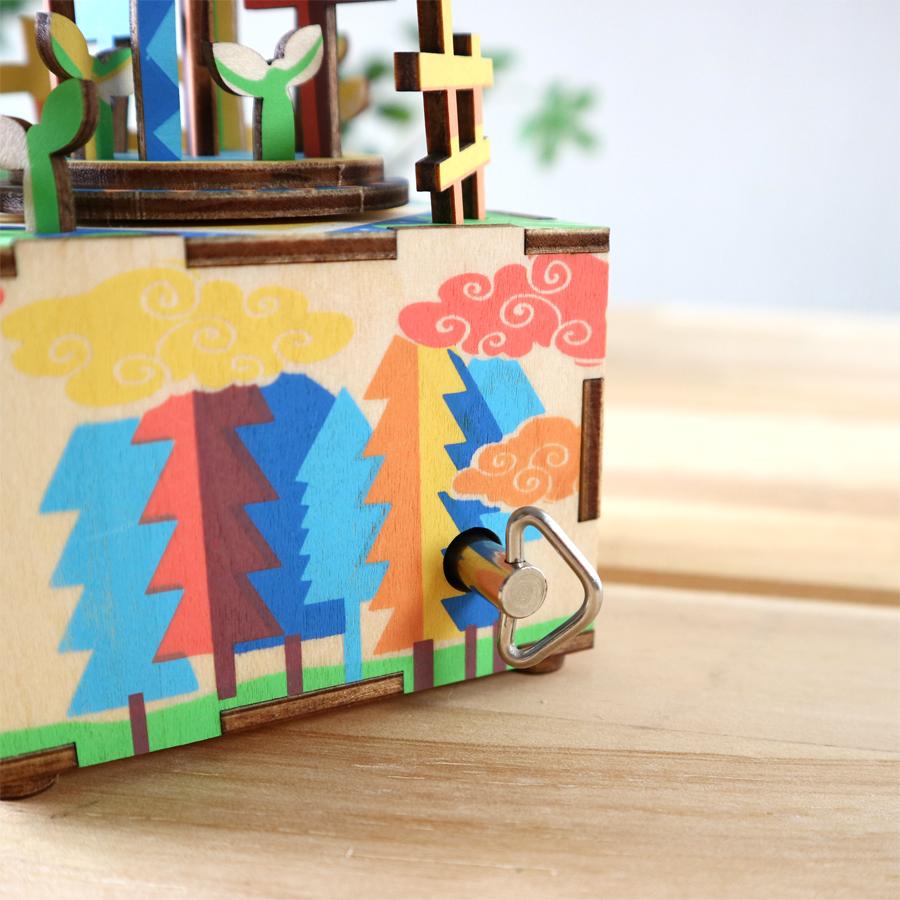 オルゴール 工作 キット DIY 空のおうち 18弁 好きな曲を選べる お祝い