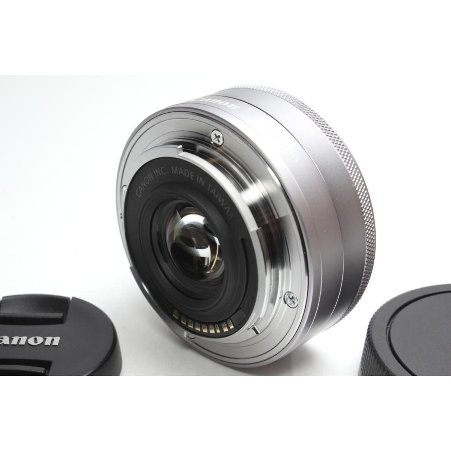 キヤノン（Canon） 単焦点レンズ EF-M22mm F2 STM レンズ シルバー