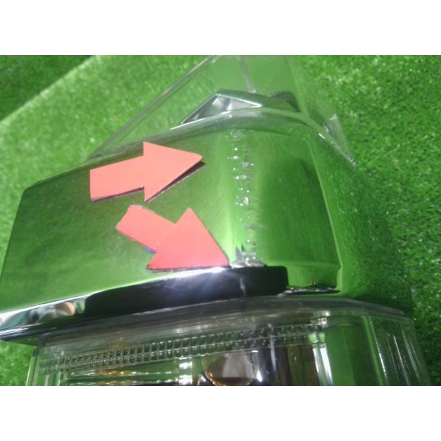 N-BOX N−BOX カスタム DBA-JF1 右テールランプ D106 33501-TY0