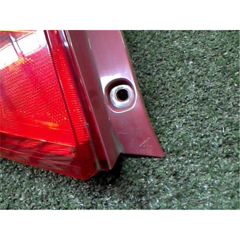 スズキ 純正 スイフト 《 ZC71S 》 左テールランプ P91600-22026670