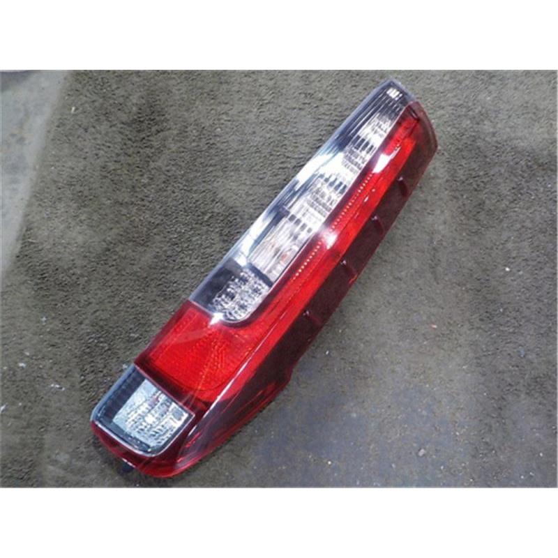 トヨタ 純正 エスクァイア 《 ZRR85G 》 右テールランプ 81551-28550