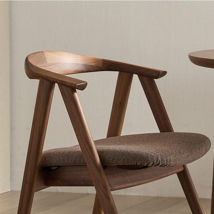 カリモク家具（KARIMOKU FURNITURE） カリモク 食堂椅子 肘小 CW76