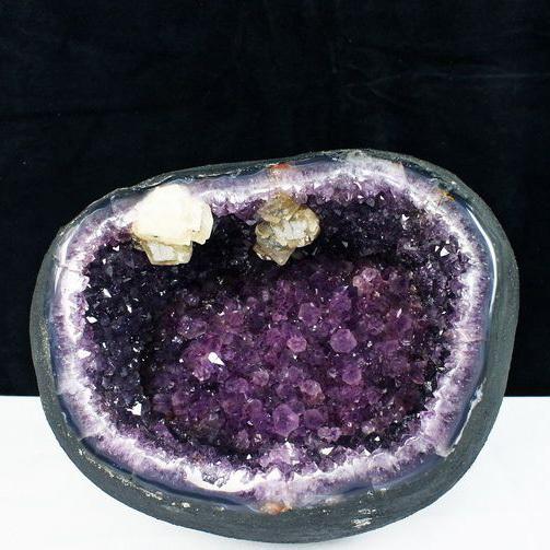 12.4Kg サークルジオード アメジストドーム カルサイト共生 ウルグアイ