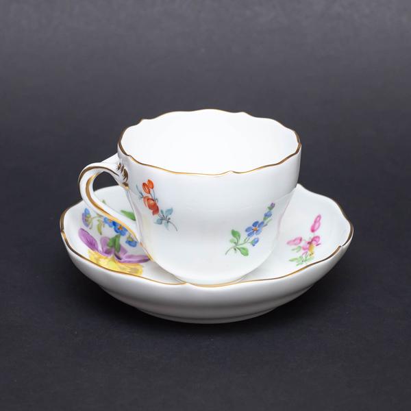 マイセン ベーシックフラワー（二つ花） モカカップ＆ソーサー（ローズ