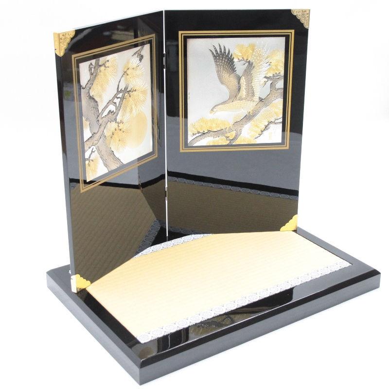 アウトレット品 五月人形平飾台 屏風・台セット 20号 黒塗 彫金松鷹