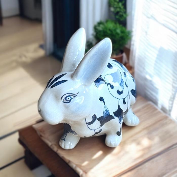 手描き陶器 貯金箱 うさぎ 大 赤絵 兎 ウサギ 上品 シンプル 高級感