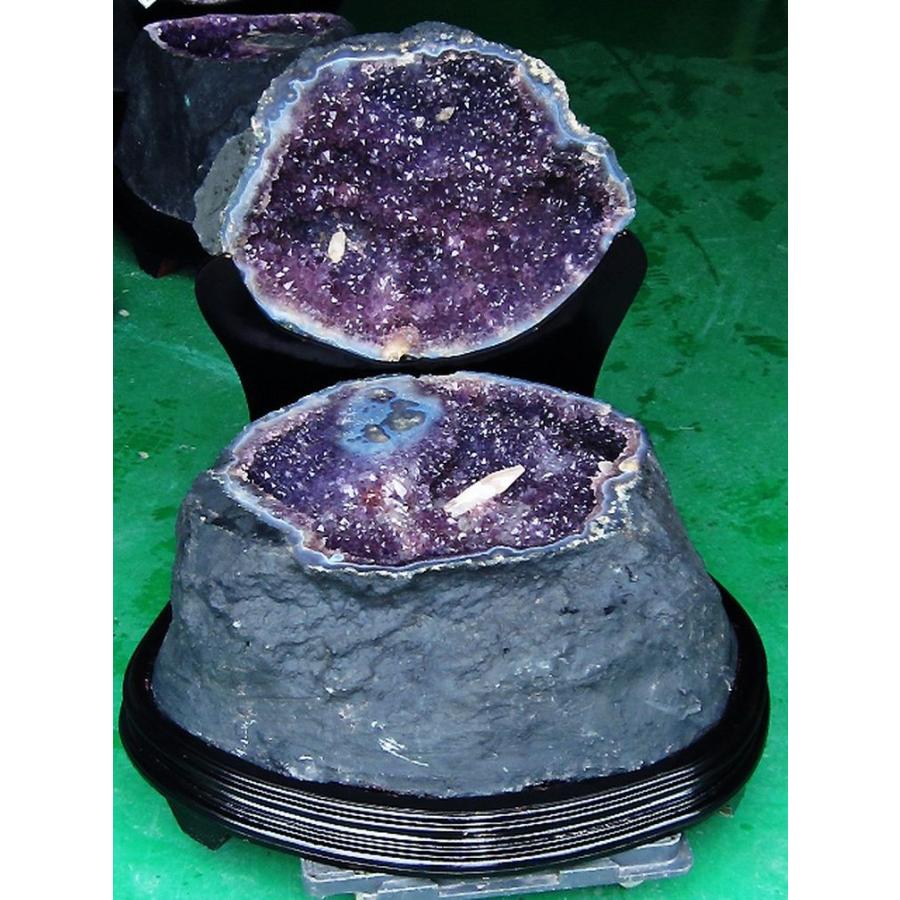 82.1Kg ペア水晶トレジャーアメジスト 同梱不可(特大品) 納品日程ご