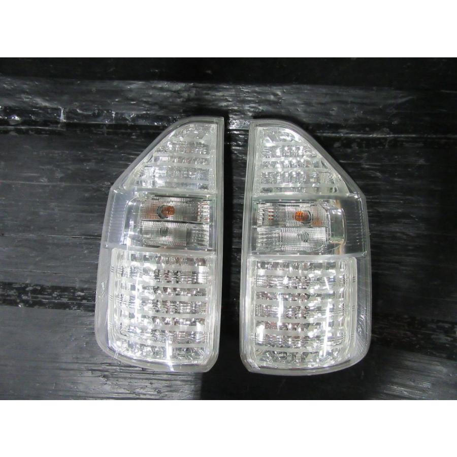 トヨタ 70 ノア 前期 純正オプション 左右テールランプ クリア