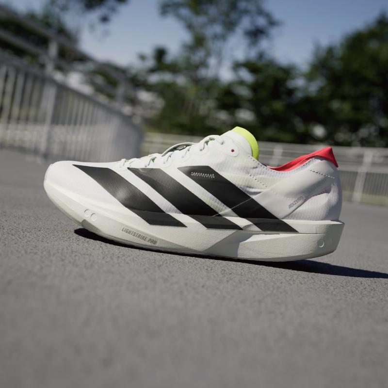 adidas（アディダス） アディゼロ タクミ セン 11（JH8659