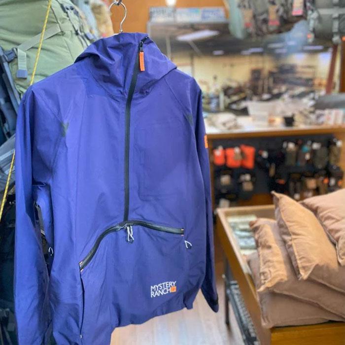 686（シックスエイトシックス） 日本正規品 スノーボード ウェア