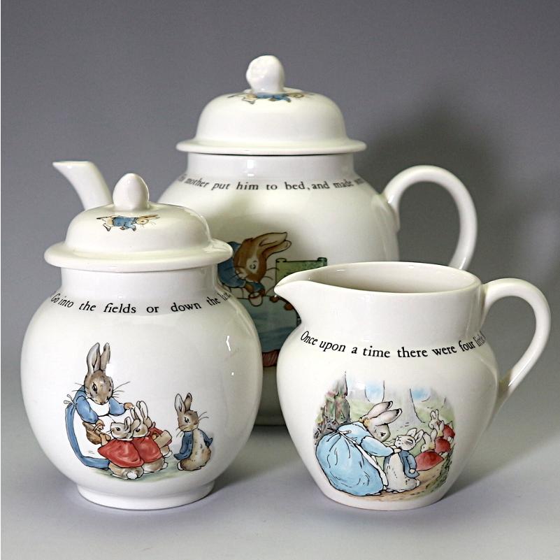 WEDGWOOD（ウェッジウッド） 送料無料 ピーターラビット 旧刻印 英国製