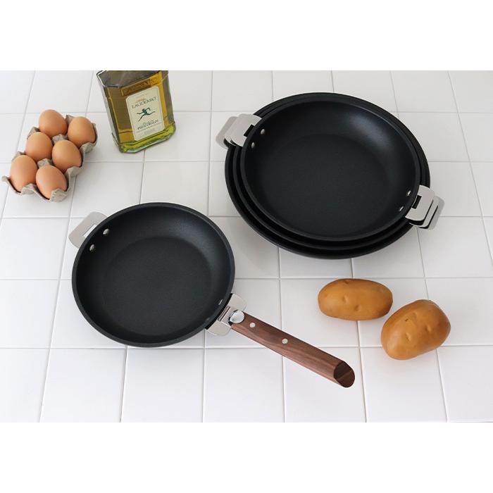 CRISTEL（クリステル） 鍋 ウルトラル フライパン 20cm ふた・ハンドル