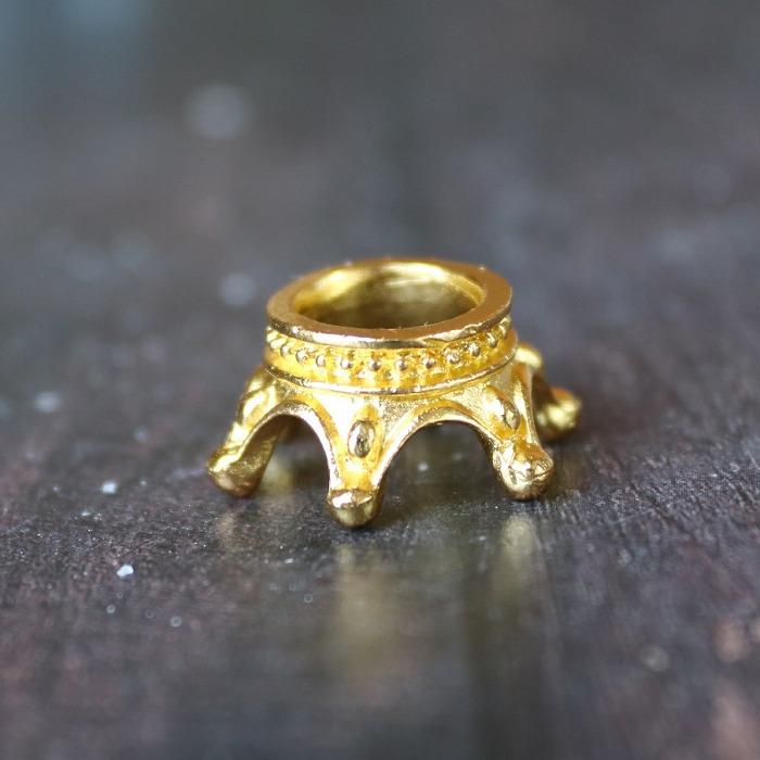 王冠台座 S 丸玉 スフィア 台 1個 天然石 パワーストーン 台座 置物