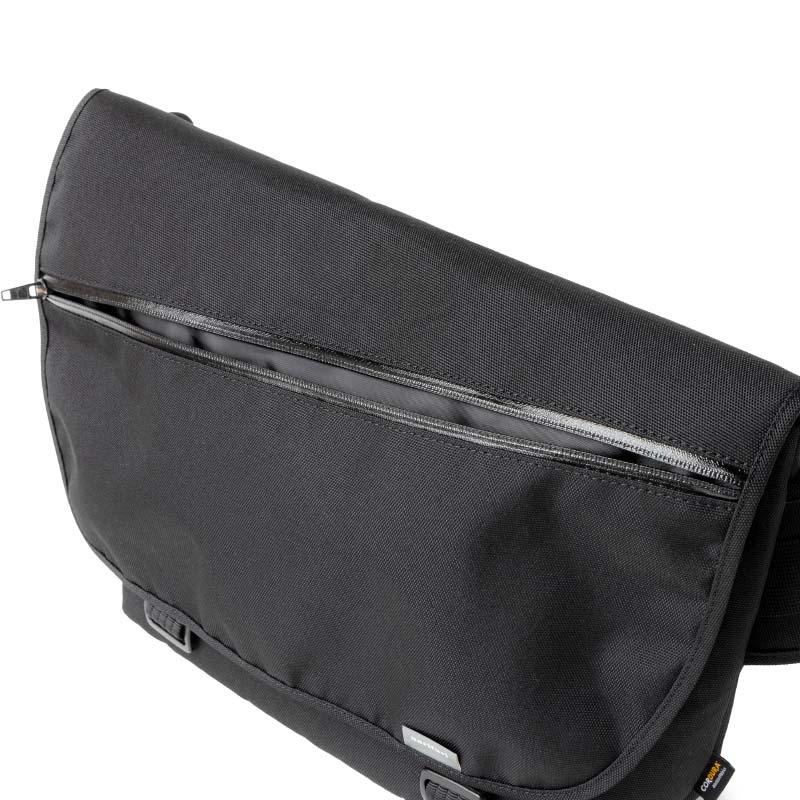 narifuri（ナリフリ） メッセンジャーバッグ NF8028 Messenger Bag